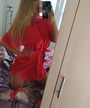 Молодая девушка с шикарной фигурой приглашает в гости на незабываемое свидание. Я создам атмосферу уюта и страсти, которую ты не забудешь. Жду звонка! 6863, 30 лет